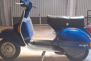 VESPA PIAGGIO PX 150 E