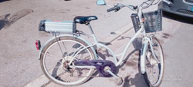 bici elettrica batteria nuova 