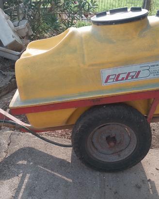 Botte agricola irroratrice 300 litri con pompa