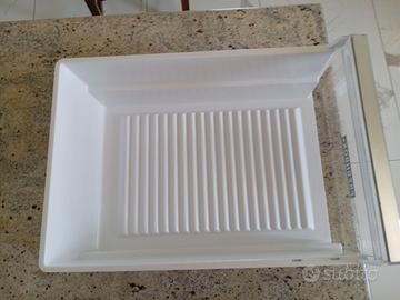 Interno frigo Whirlpool combi max 558L