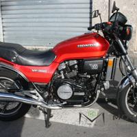 HONDA VF 750 SABRE