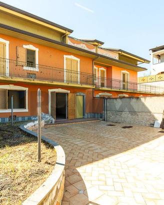 Villa o villino - Mascalucia