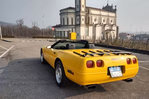 CORVETTE C4 1993 CON KIT ANNIVERSARIO