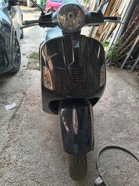 Vespa 300 GTS