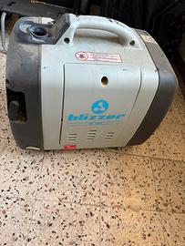 Generatore di corrente Blizzer BL1000 - 900W )