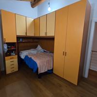 Cameretta seminuova a ponte angolare con letto a u