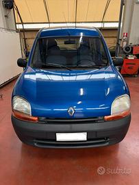 Reanult kangoo per diversamente abili