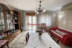 Appartamento, Capri Leone.