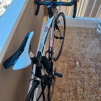 Bici da corsa con ruote ambrosio 600 euro