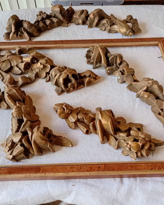 decorazioni in legno dorato vintage