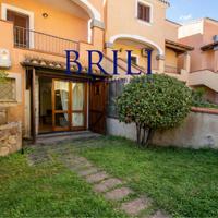 Golfo Aranci: Trilocale con giardino vicino alla T