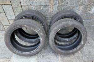 Pneumatici invernali 225/45 R17 94H M+S