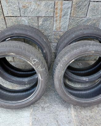 Pneumatici invernali 225/45 R17 94H M+S
