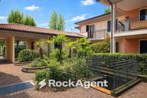 Villa di 246 m² con 3 locali e box auto a Polpenaz