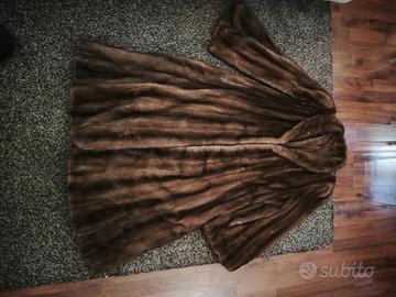 pelliccia marrone saga mink - ranched mink