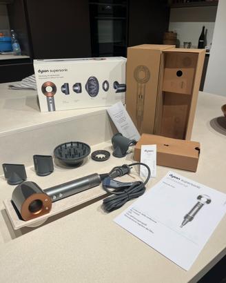 Dyson supersonic