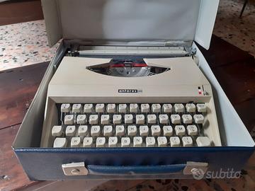macchina per scrivere
