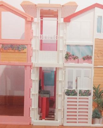 Casa di Barbie Malibu 2018