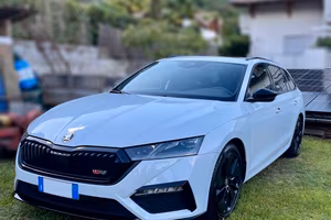 SKODA OCTAVIA RS WAGON 2.0 TDI 200 CV DSG