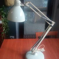 Lampada x tavolo Naska Loris di J. Jacobsen x Luxo