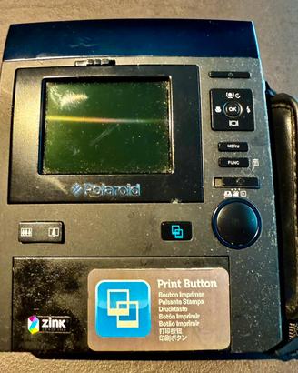 Polaroid