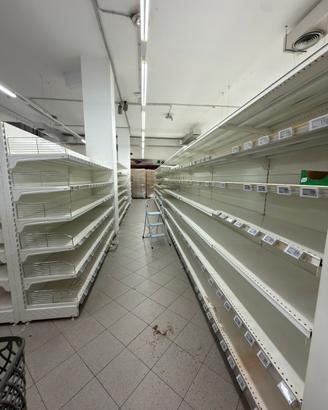SCAFFALI DA SUPERMERCATO PROFESSIONALI