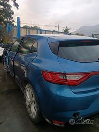 RENAULT MEGANE 4 SERIE