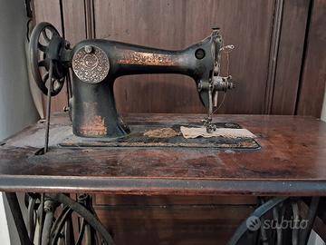 antica macchina da cucire marca singer 