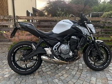 Kawasaki Z650 depotenziata