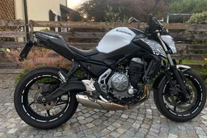 Kawasaki Z650 depotenziata