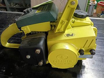 motosega Pioneer 1200 