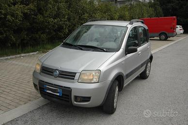 FIAT PANDA 4 x 4 del 2006