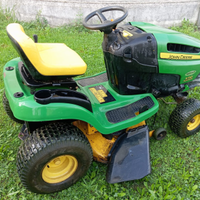 Trattorino tagliaerba john deere