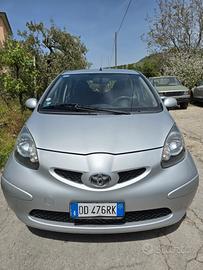Toyota Aygo 1.0 BENZINA 5P POCHI KM
