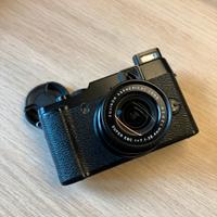 Fujifilm X10