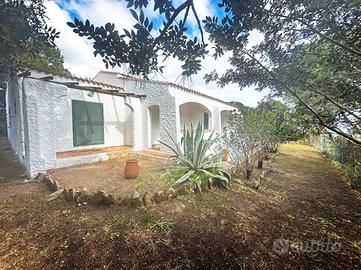 Villa fronte mare rif. 38/24