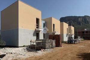 3 LOCALI A TERRASINI
