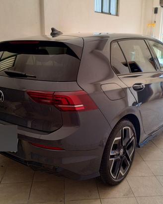 Nuova Golf 8.5 r line plus