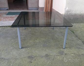 tavolino di vetro fumé 