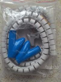 Tubo raccogli cavi computer