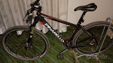 Bicicletta MTB in carbonio Pinarello 29"