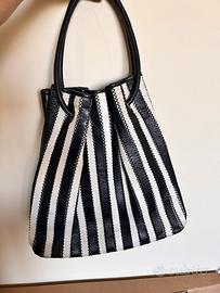 Borsa Giorgio Armani