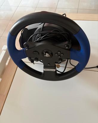 Pedaliera e volante PlayStation