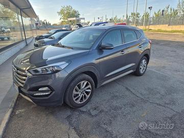 HYUNDAI Tucson 1.7 CRDi XPossible