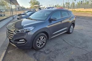 HYUNDAI Tucson 1.7 CRDi XPossible