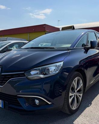 RENAULT Scenic Scénic dCi 8V 110 CV Energy Bose