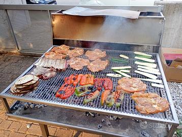 BARBECUE GRIGLIA CON PORTA FUOCO