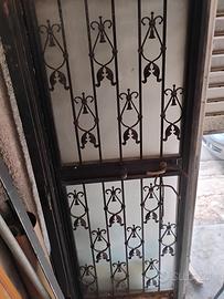 portoncino di sicurezza di ferro 