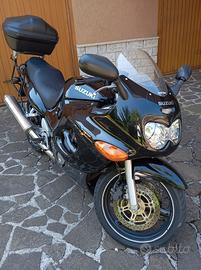 Suzuki GSX 750 F
