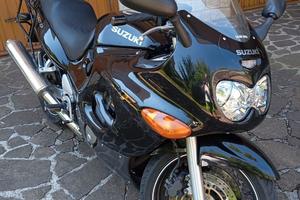 Suzuki GSX 750 F